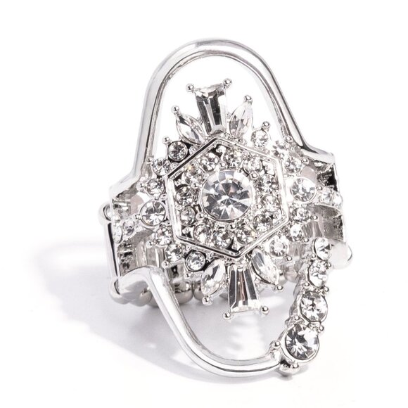 Ornate Oval - White Ring - Picture 2 of 2